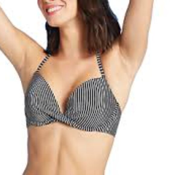 34B - Shade & Shore High Waisted Bikini Set - Picture 2 of 9